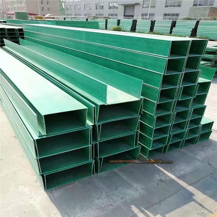 玻璃鋼橋架屬于絕緣材料，為什么要接地？